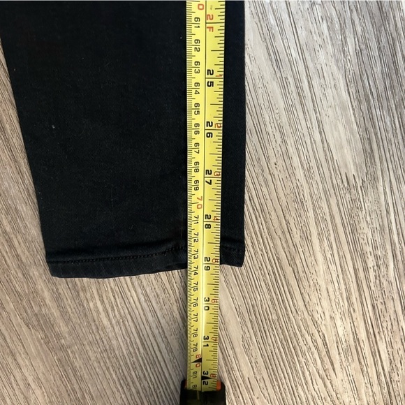 TRUE RELIGION Halle Mid rise super skinny black jeans with patches on thighs. - Picture 8 of 10